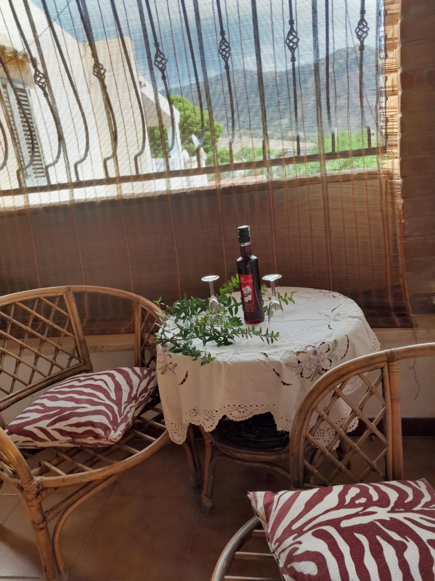Casa Mimma Apartment Соланас Екстериор снимка